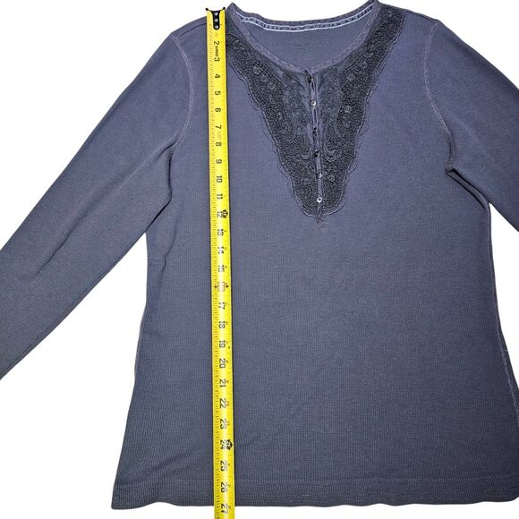 Eddie Bauer Womens size XL Thermal Henley Top Lace/Button Neckline Waffle Y2K - Picture 8 of 11